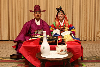 Korean Wedding Ceremony on Traditional Korean Paebak Wedding Ceremony Click To See More Pictures